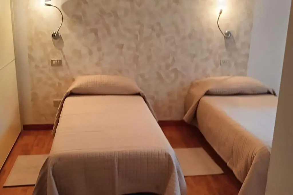Gipsy - X 6 Garden & Magic Apartment Sulzano Italy
